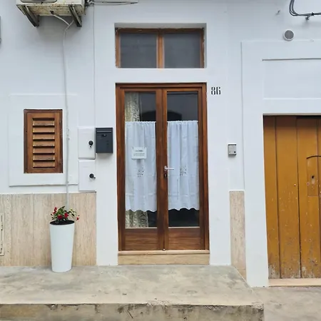 Casa Kikko - Affitti Brevi Italia * マッティナータ